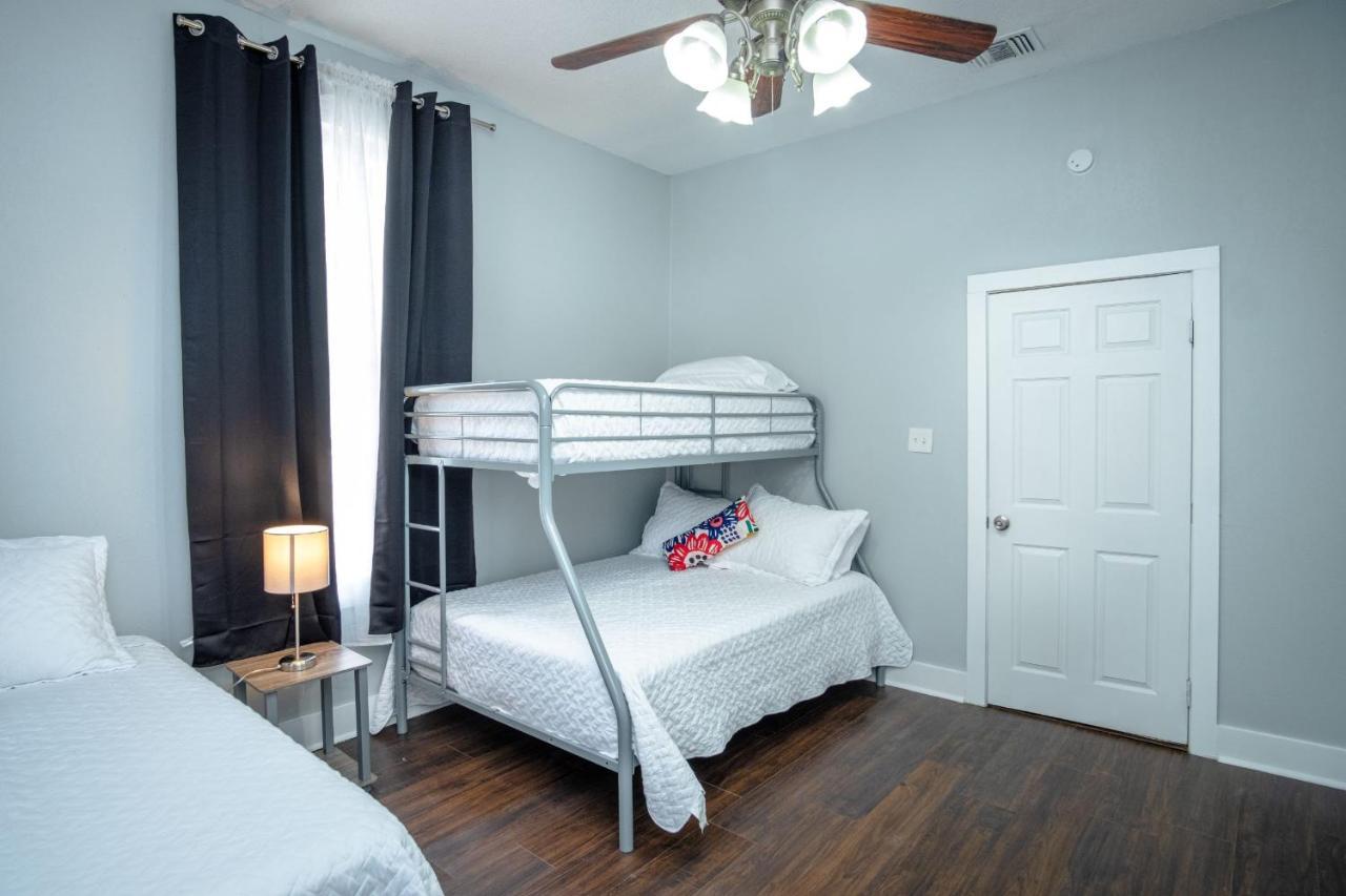 Remodeled Historic 2Br 1Ba House Near Downtown Apartman San Antonio Kültér fotó